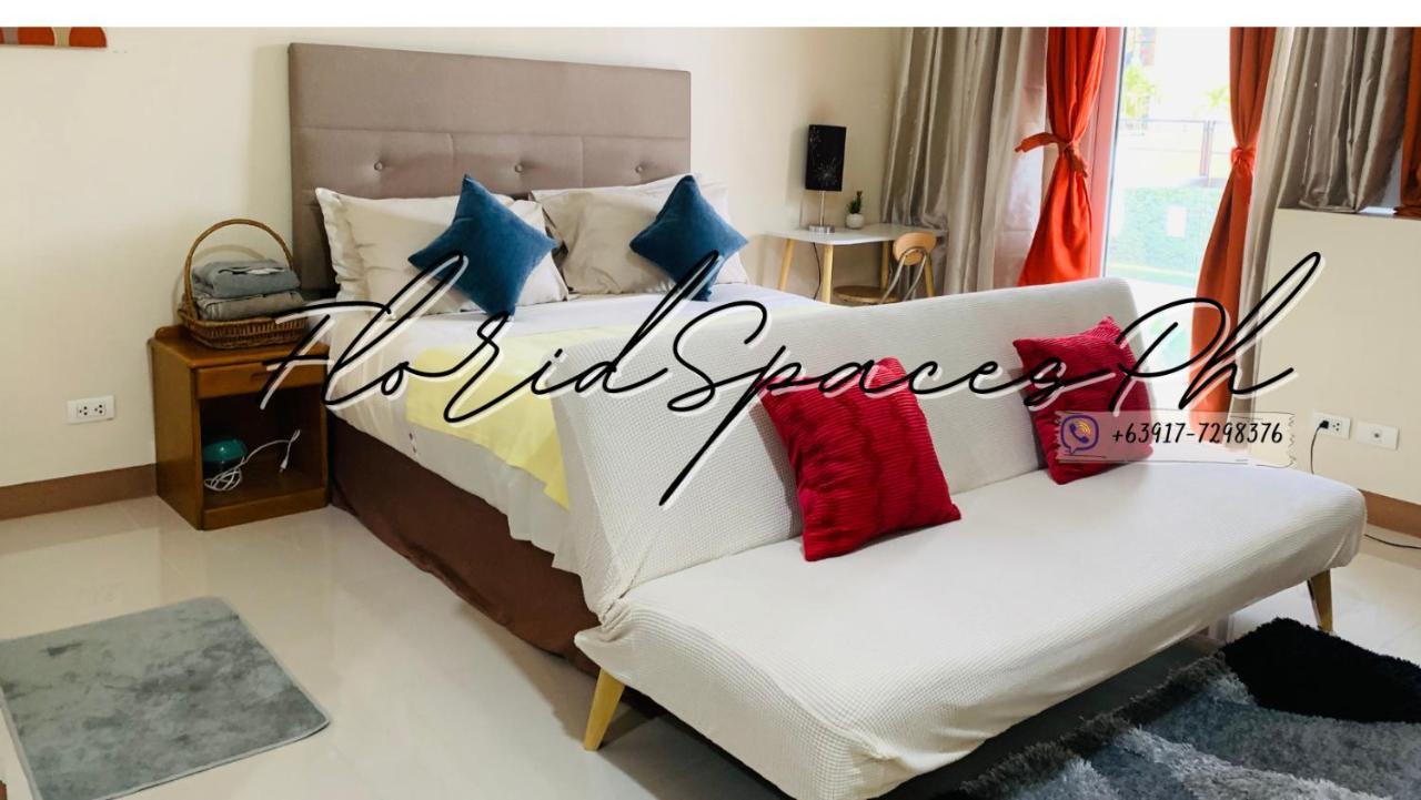 One Palm Tree Villas Condominium - Studio 2Nd Fl With Balcony - Across Terminal 3 Airport ปาไซ ภายนอก รูปภาพ